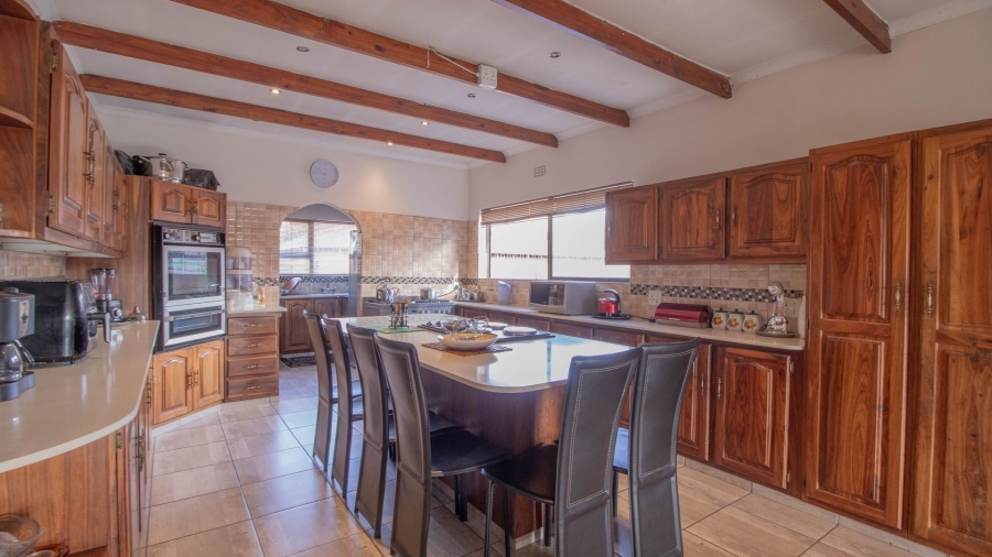 4 Bedroom Property for Sale in Birchleigh North Gauteng