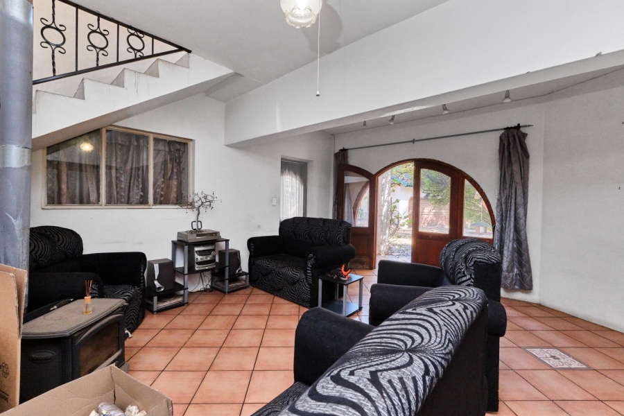 To Let 4 Bedroom Property for Rent in Kelland Gauteng
