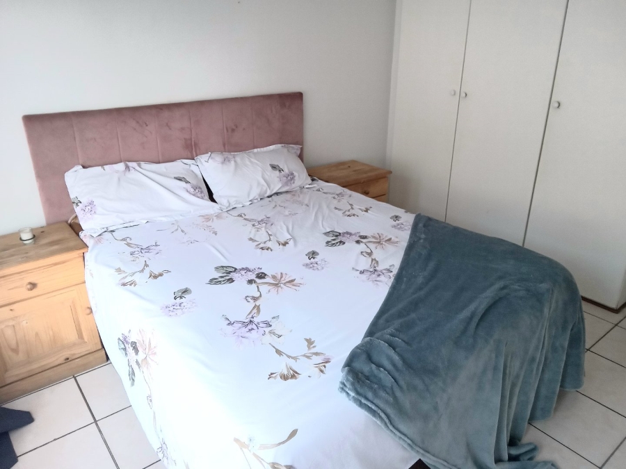 To Let 2 Bedroom Property for Rent in Florida Gauteng