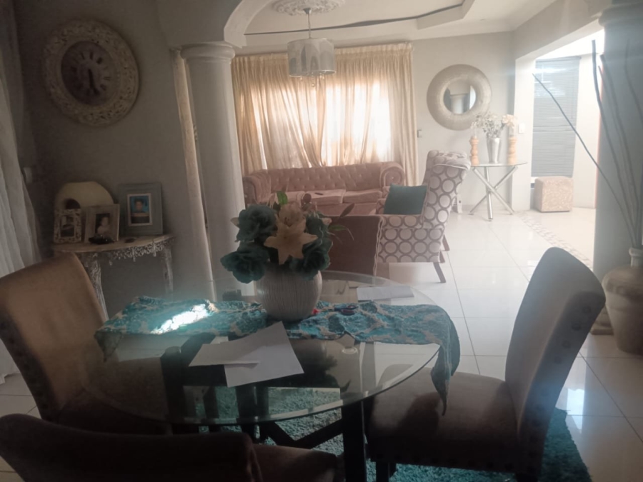  Bedroom Property for Sale in Soshanguve DD Gauteng