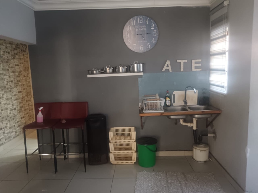  Bedroom Property for Sale in Soshanguve DD Gauteng
