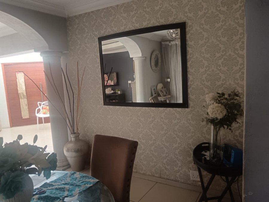  Bedroom Property for Sale in Soshanguve DD Gauteng