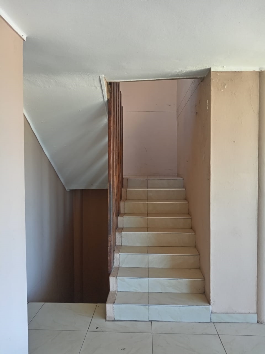 5 Bedroom Property for Sale in Pretoria Gauteng