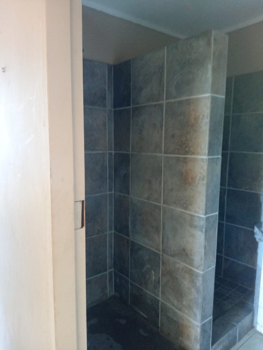 5 Bedroom Property for Sale in Pretoria Gauteng