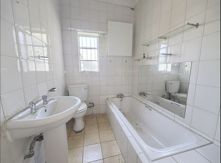 3 Bedroom Property for Sale in Dunnottar Gauteng