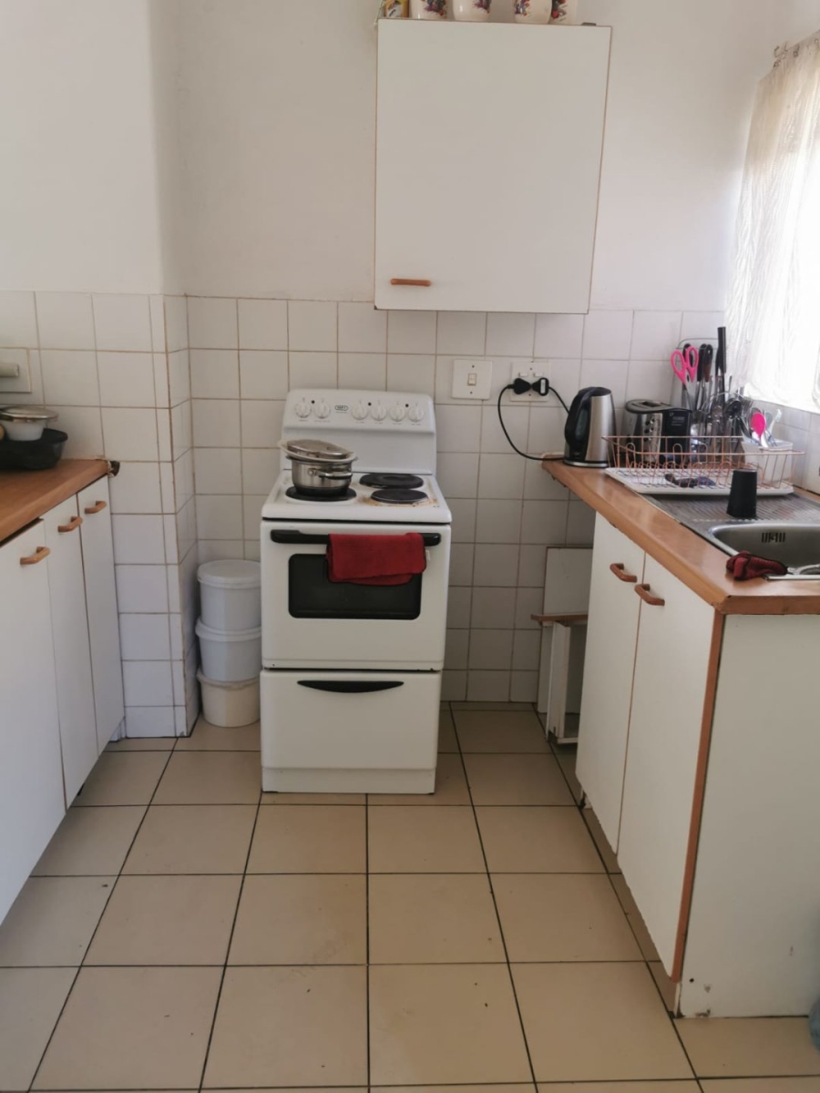 To Let 2 Bedroom Property for Rent in Vorna Valley Gauteng