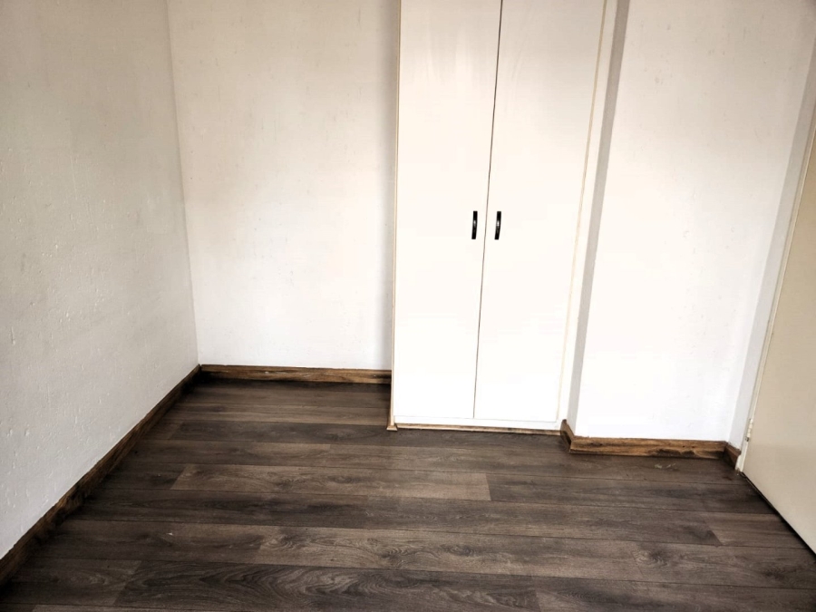 To Let 2 Bedroom Property for Rent in Comet Gauteng