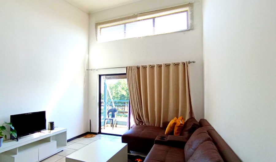 2 Bedroom Property for Sale in Greenstone Hill Gauteng
