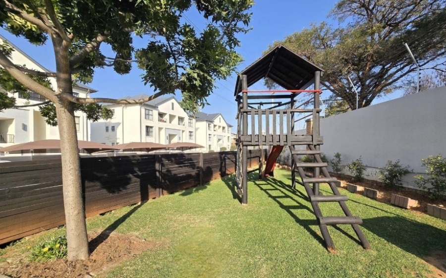 2 Bedroom Property for Sale in Greenstone Hill Gauteng