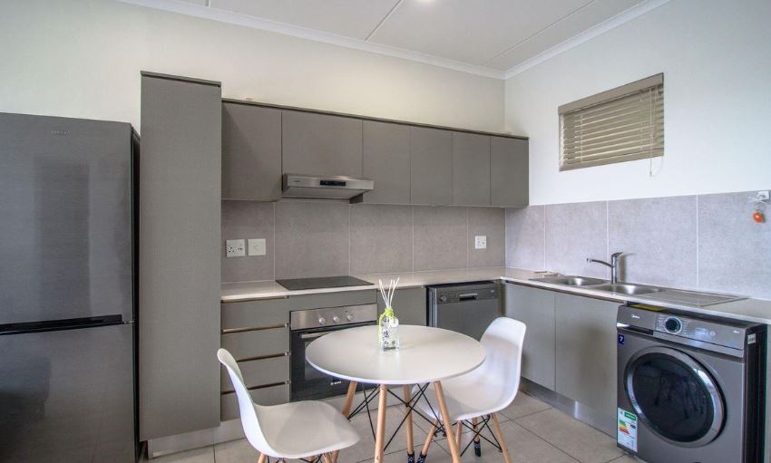 2 Bedroom Property for Sale in Greenstone Hill Gauteng