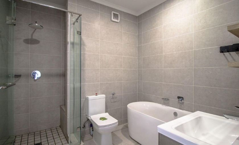 2 Bedroom Property for Sale in Greenstone Hill Gauteng