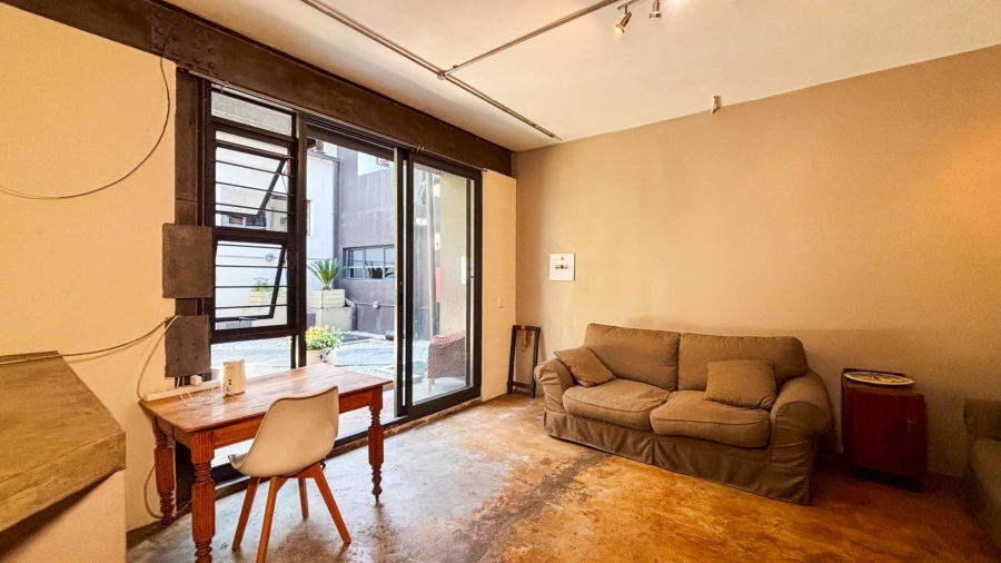 4 Bedroom Property for Sale in Braamfontein Werf Gauteng