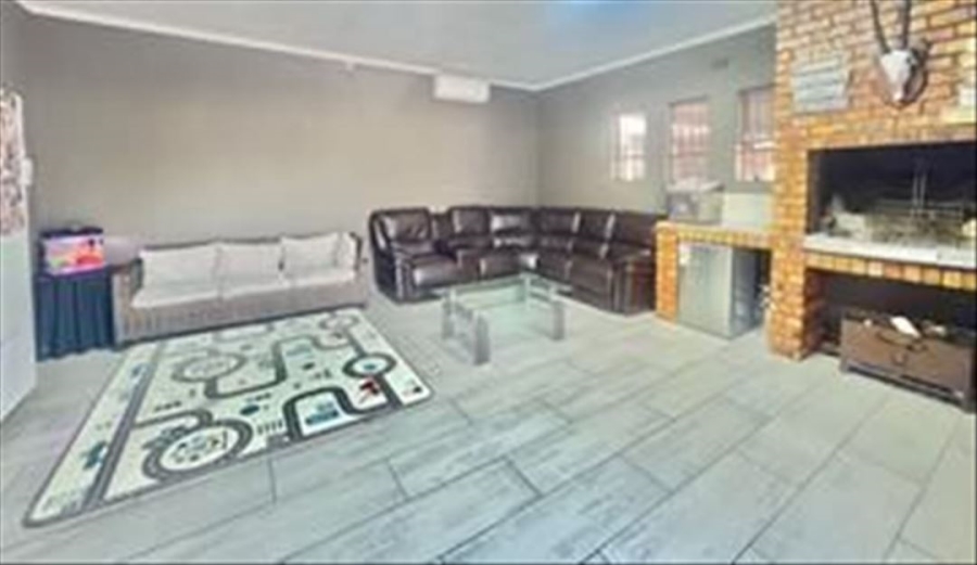 3 Bedroom Property for Sale in Sunward Park Gauteng