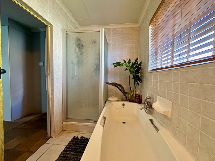 2 Bedroom Property for Sale in Lyttelton Manor Gauteng