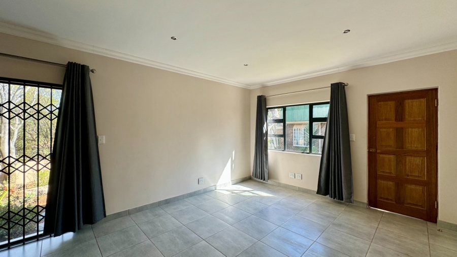 2 Bedroom Property for Sale in Lyttelton Manor Gauteng