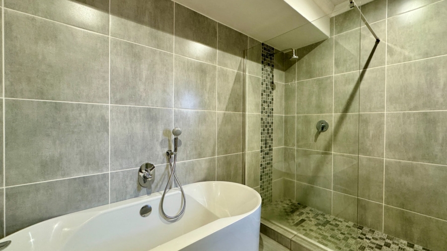 2 Bedroom Property for Sale in Lyttelton Manor Gauteng