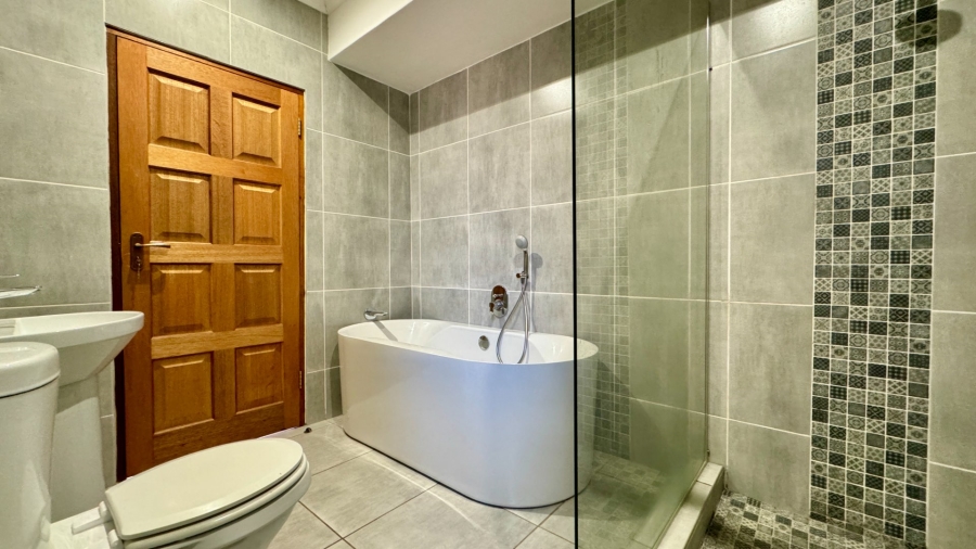 2 Bedroom Property for Sale in Lyttelton Manor Gauteng