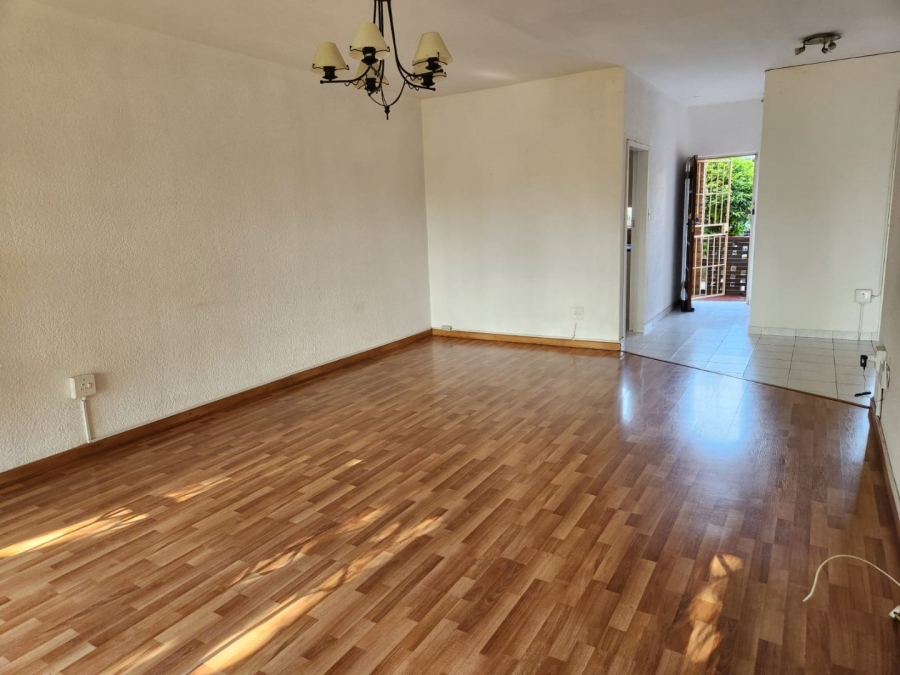 To Let 2 Bedroom Property for Rent in Crown Gardens Gauteng