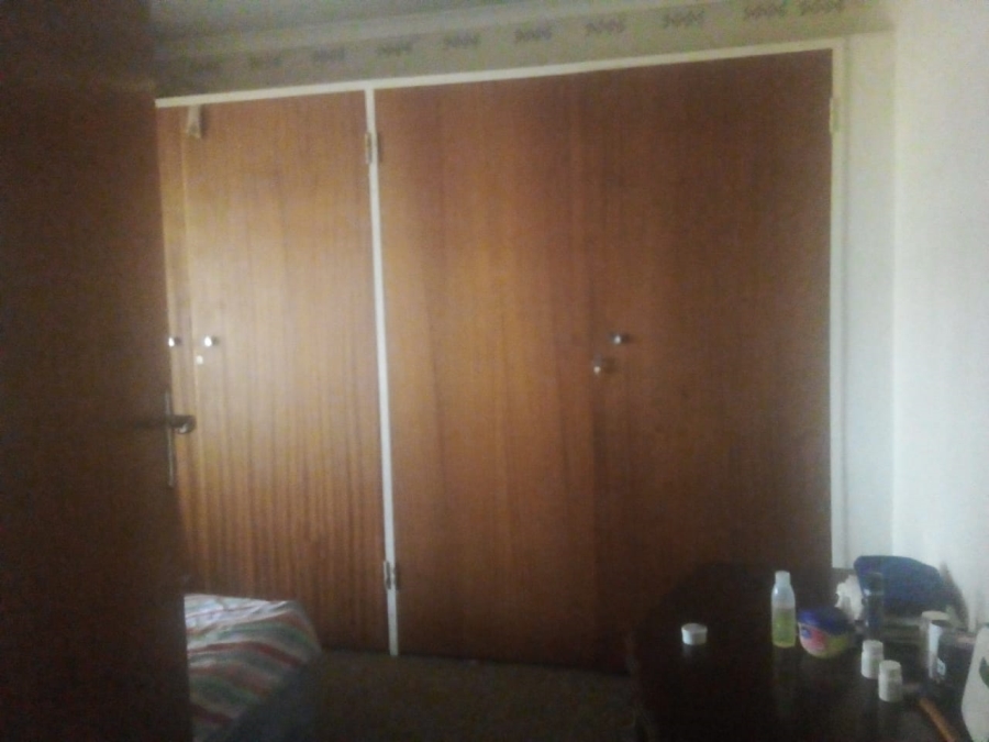 5 Bedroom Property for Sale in Eersterust Gauteng