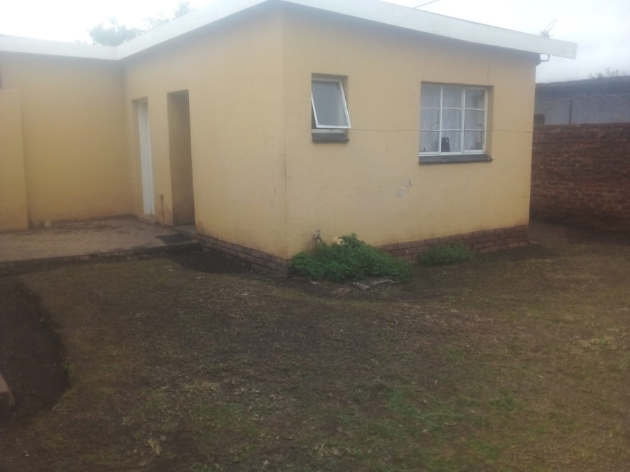 5 Bedroom Property for Sale in Eersterust Gauteng