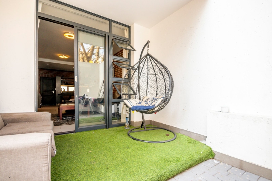 To Let 2 Bedroom Property for Rent in Rosebank Gauteng