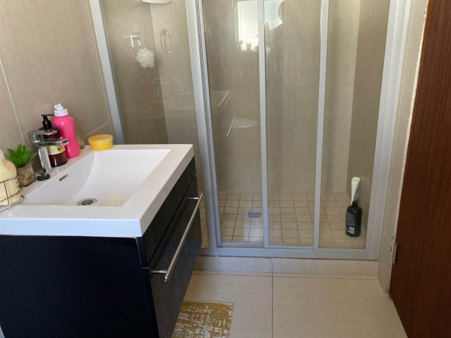 To Let 3 Bedroom Property for Rent in Summerset Gauteng