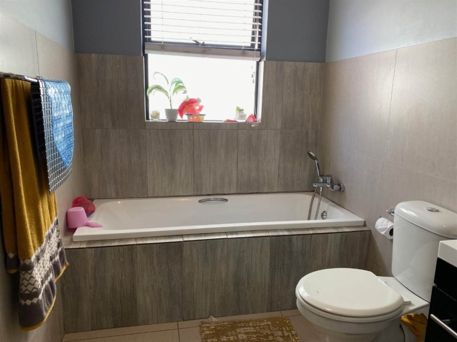 To Let 3 Bedroom Property for Rent in Summerset Gauteng