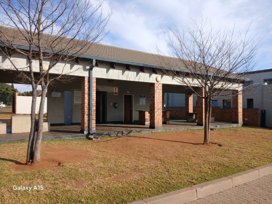 To Let 3 Bedroom Property for Rent in Summerset Gauteng
