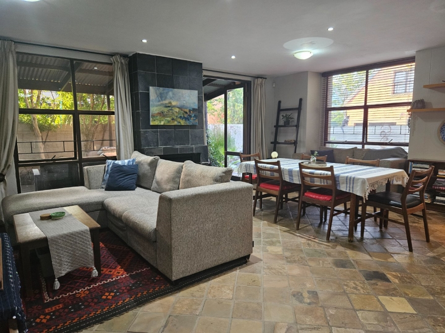 3 Bedroom Property for Sale in Equestria Gauteng