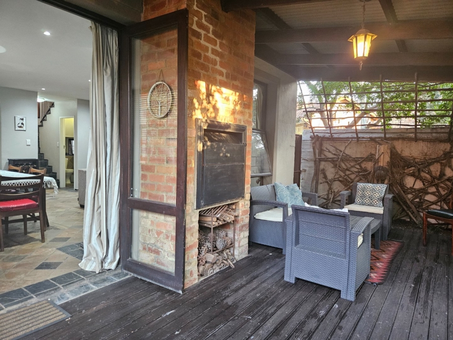 3 Bedroom Property for Sale in Equestria Gauteng
