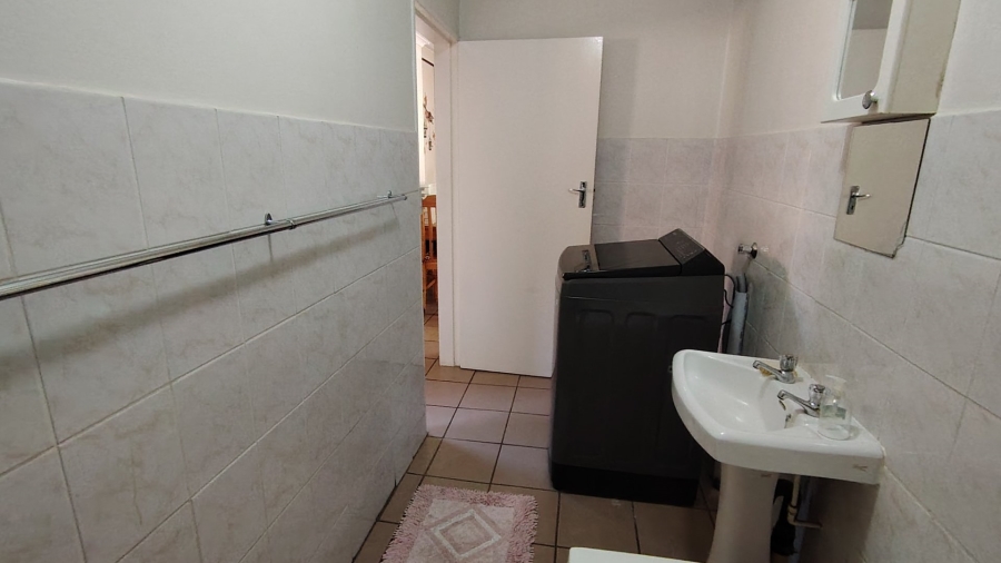 3 Bedroom Property for Sale in Wierdaglen Estate Gauteng