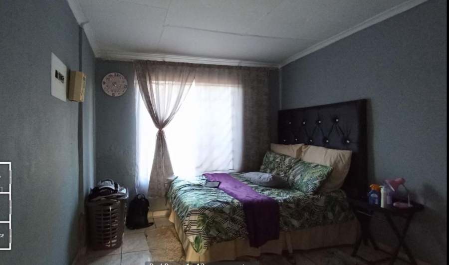 3 Bedroom Property for Sale in Clayville Gauteng