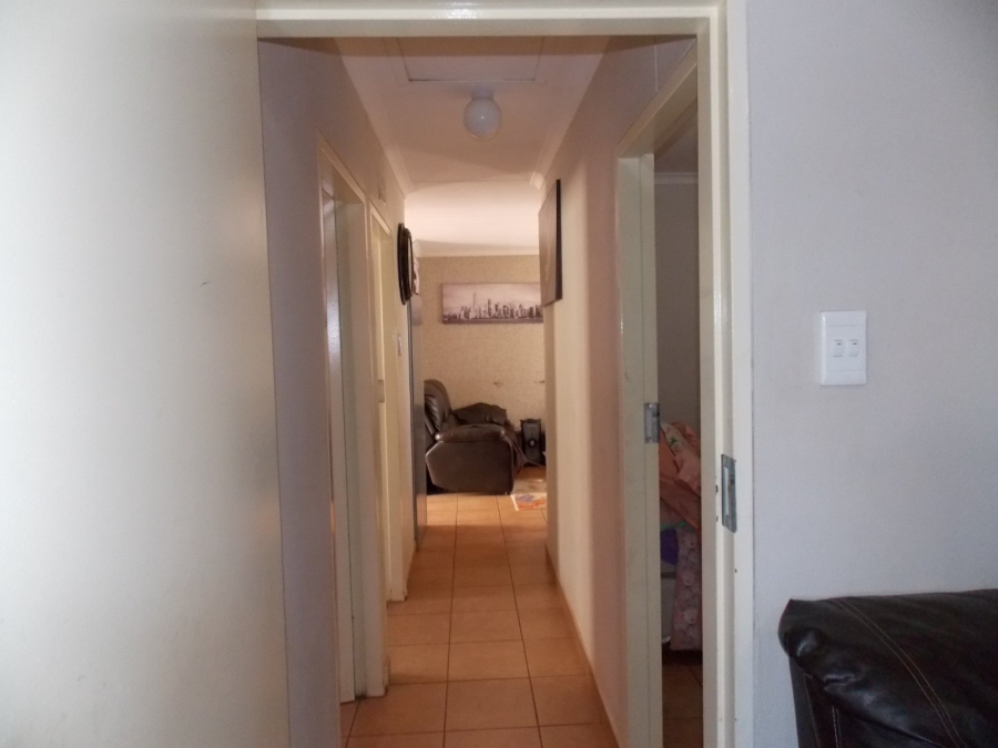 3 Bedroom Property for Sale in Sky City Gauteng
