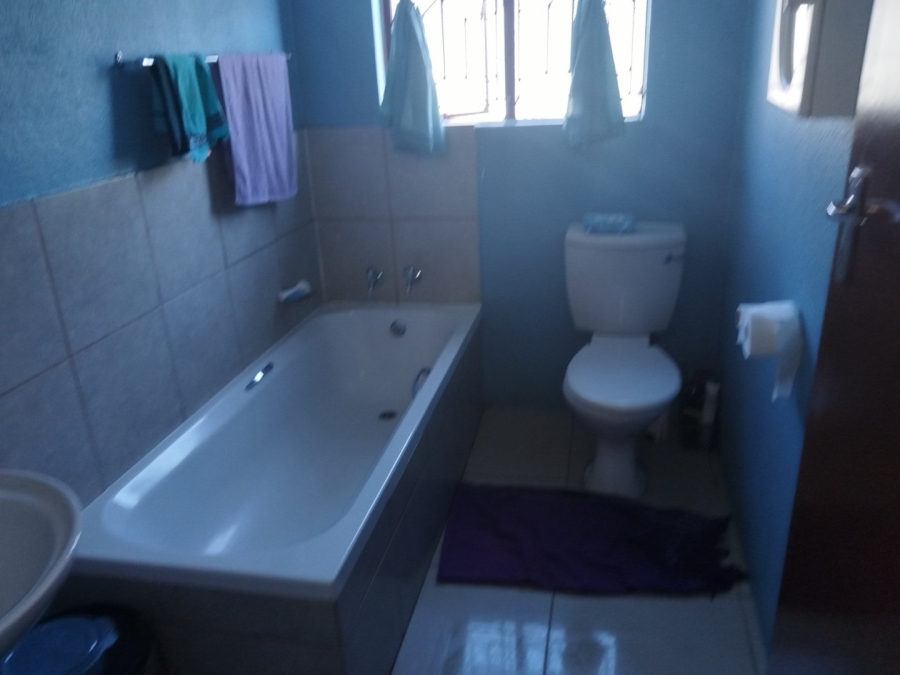 To Let 3 Bedroom Property for Rent in Soshanguve XX Gauteng