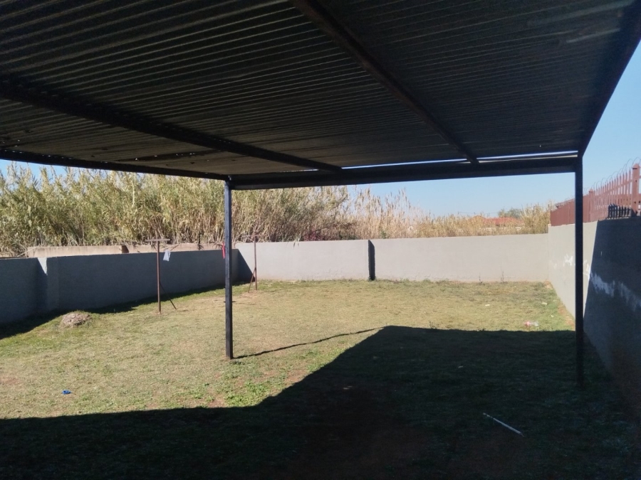 To Let 3 Bedroom Property for Rent in Soshanguve XX Gauteng