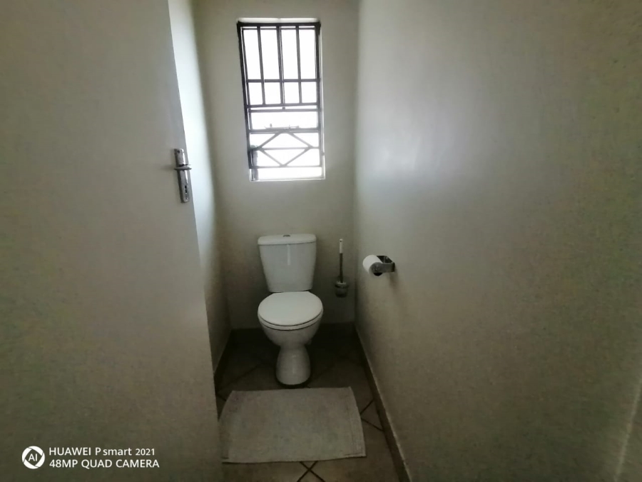 3 Bedroom Property for Sale in Kirkney Gauteng