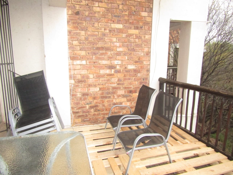 3 Bedroom Property for Sale in La Montagne Gauteng
