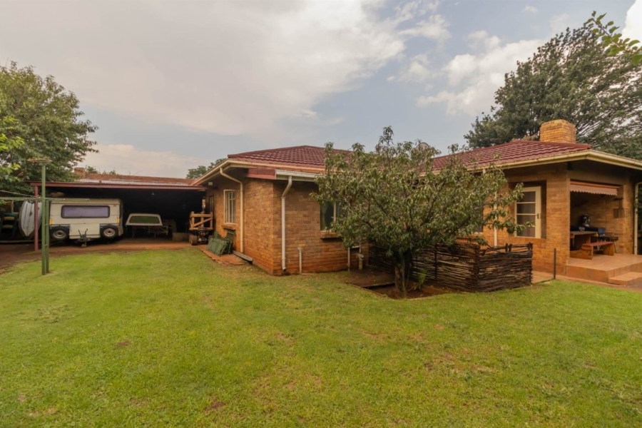 2 Bedroom Property for Sale in Casseldale Gauteng