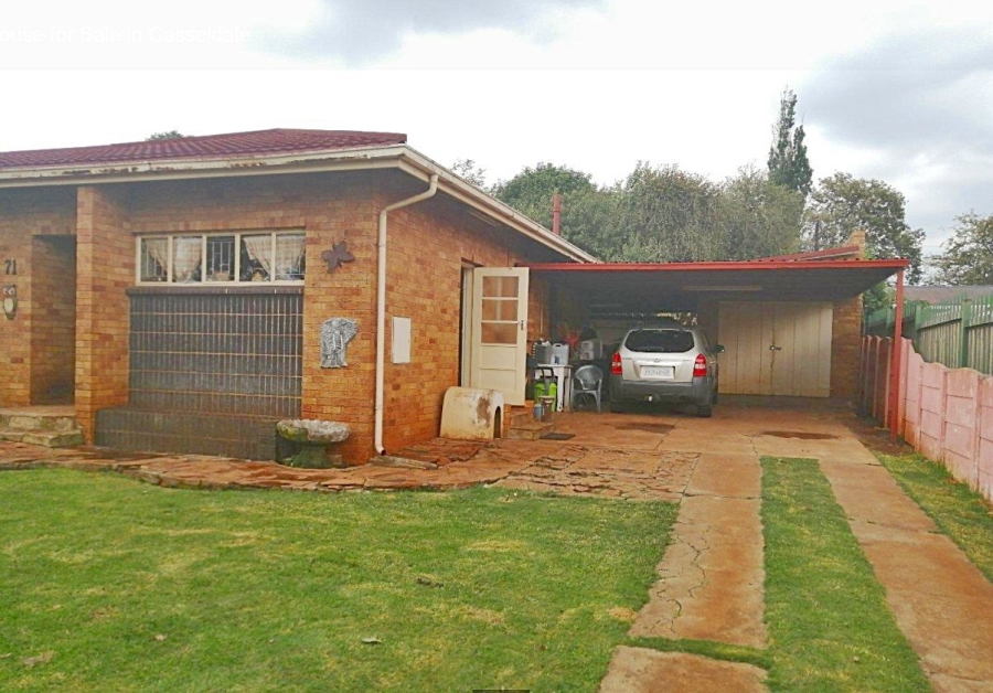 2 Bedroom Property for Sale in Casseldale Gauteng