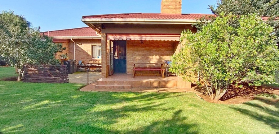2 Bedroom Property for Sale in Casseldale Gauteng