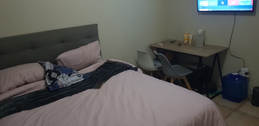 2 Bedroom Property for Sale in Pretoria West Gauteng