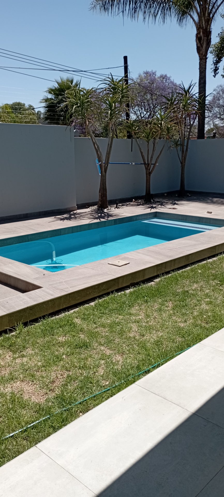 To Let 4 Bedroom Property for Rent in Sandown Gauteng