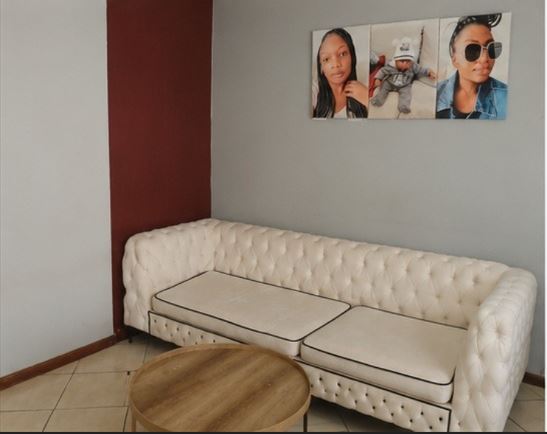 2 Bedroom Property for Sale in Monavoni Gauteng