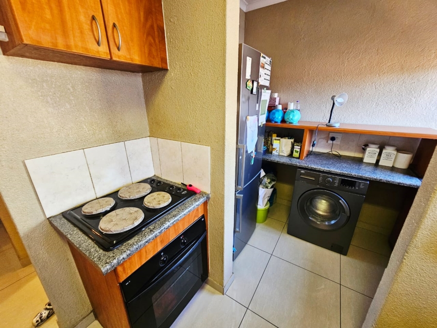 2 Bedroom Property for Sale in Celtisdal Gauteng