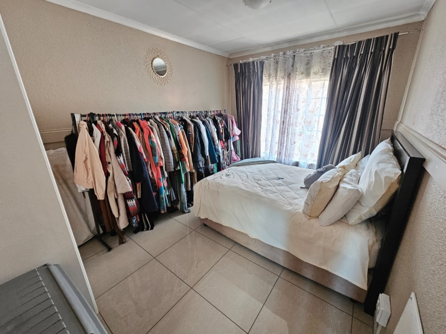 2 Bedroom Property for Sale in Celtisdal Gauteng