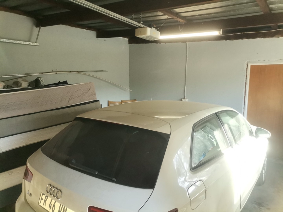 3 Bedroom Property for Sale in Freeway Park Gauteng