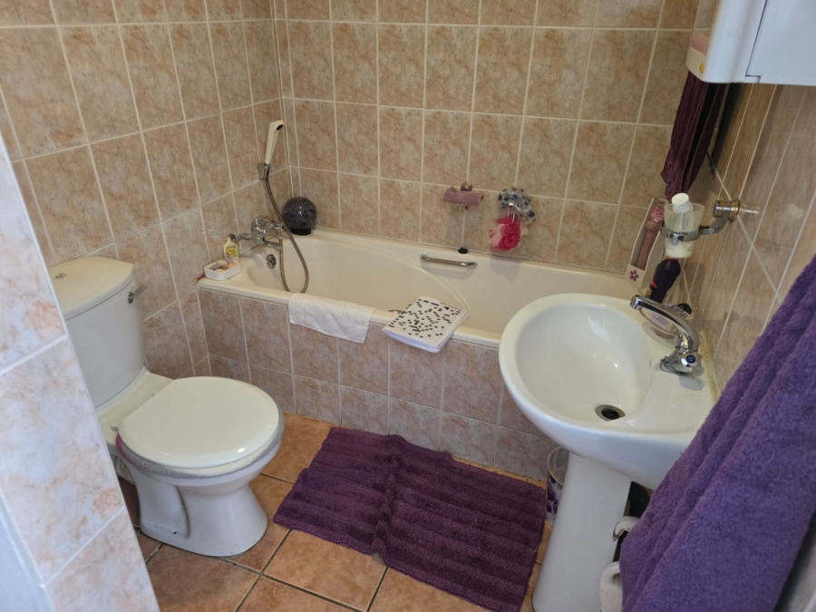4 Bedroom Property for Sale in Witfield Gauteng