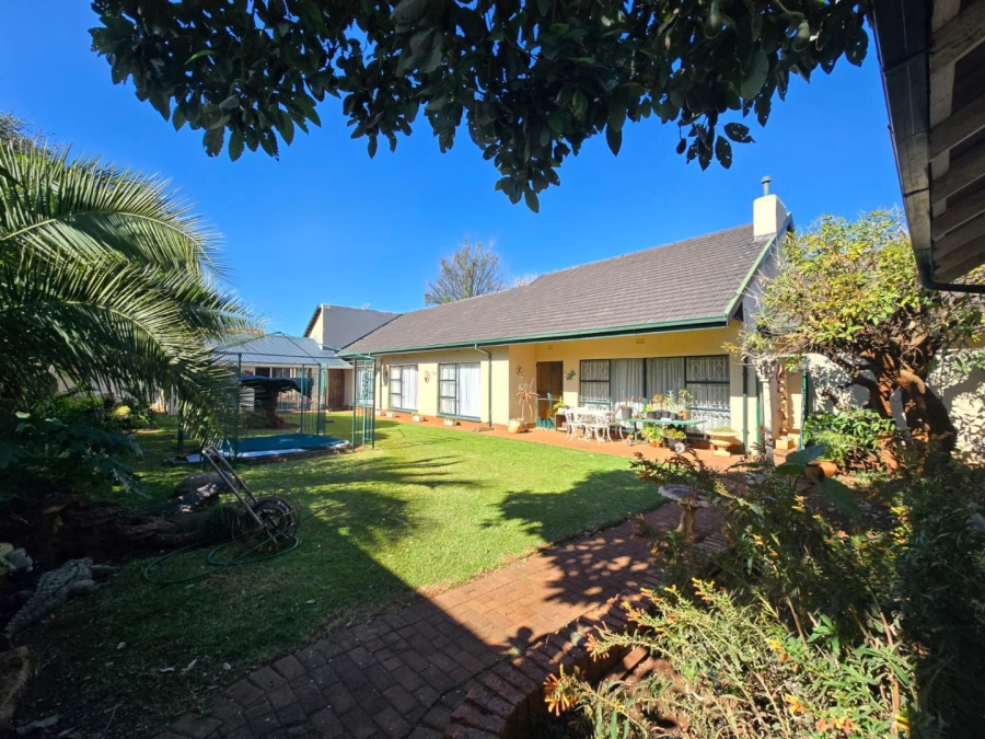 4 Bedroom Property for Sale in Witfield Gauteng