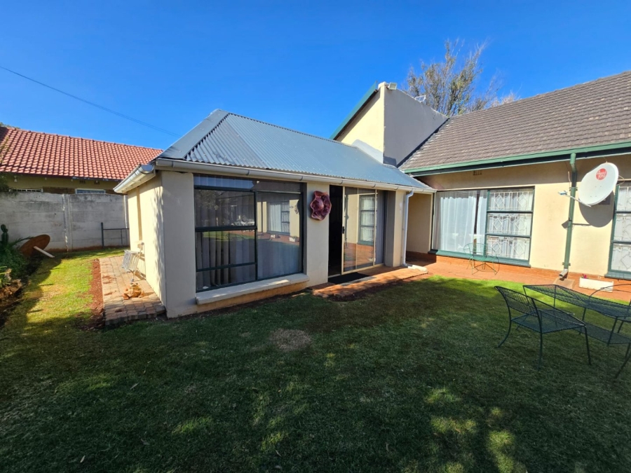 4 Bedroom Property for Sale in Witfield Gauteng