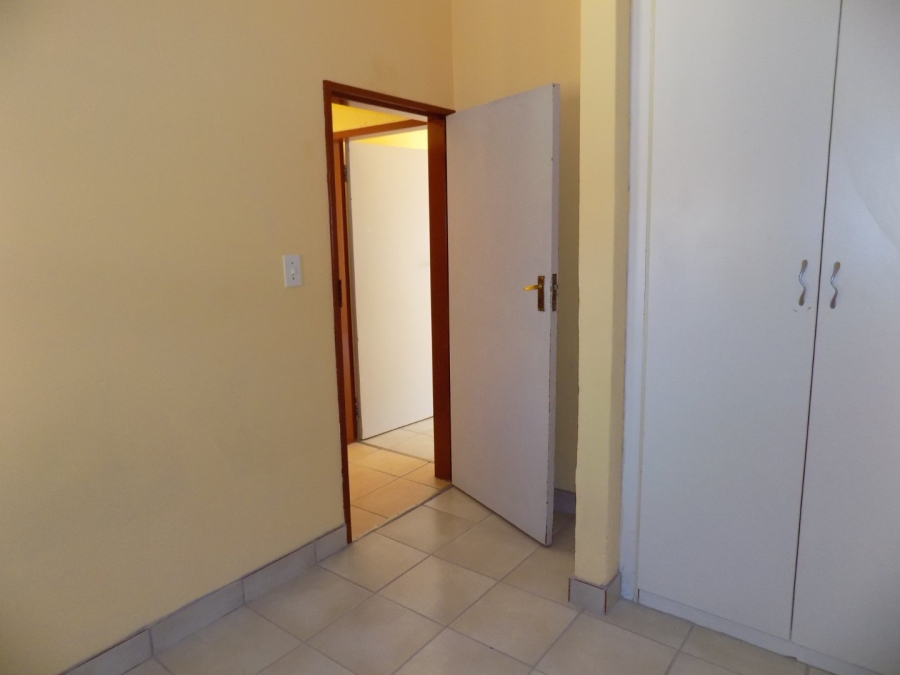 2 Bedroom Property for Sale in Ormonde View Gauteng